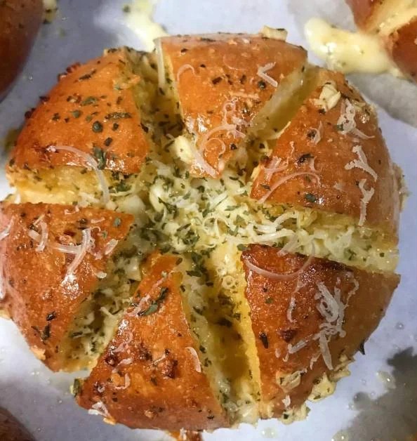CREAM CHEESE BUNS
